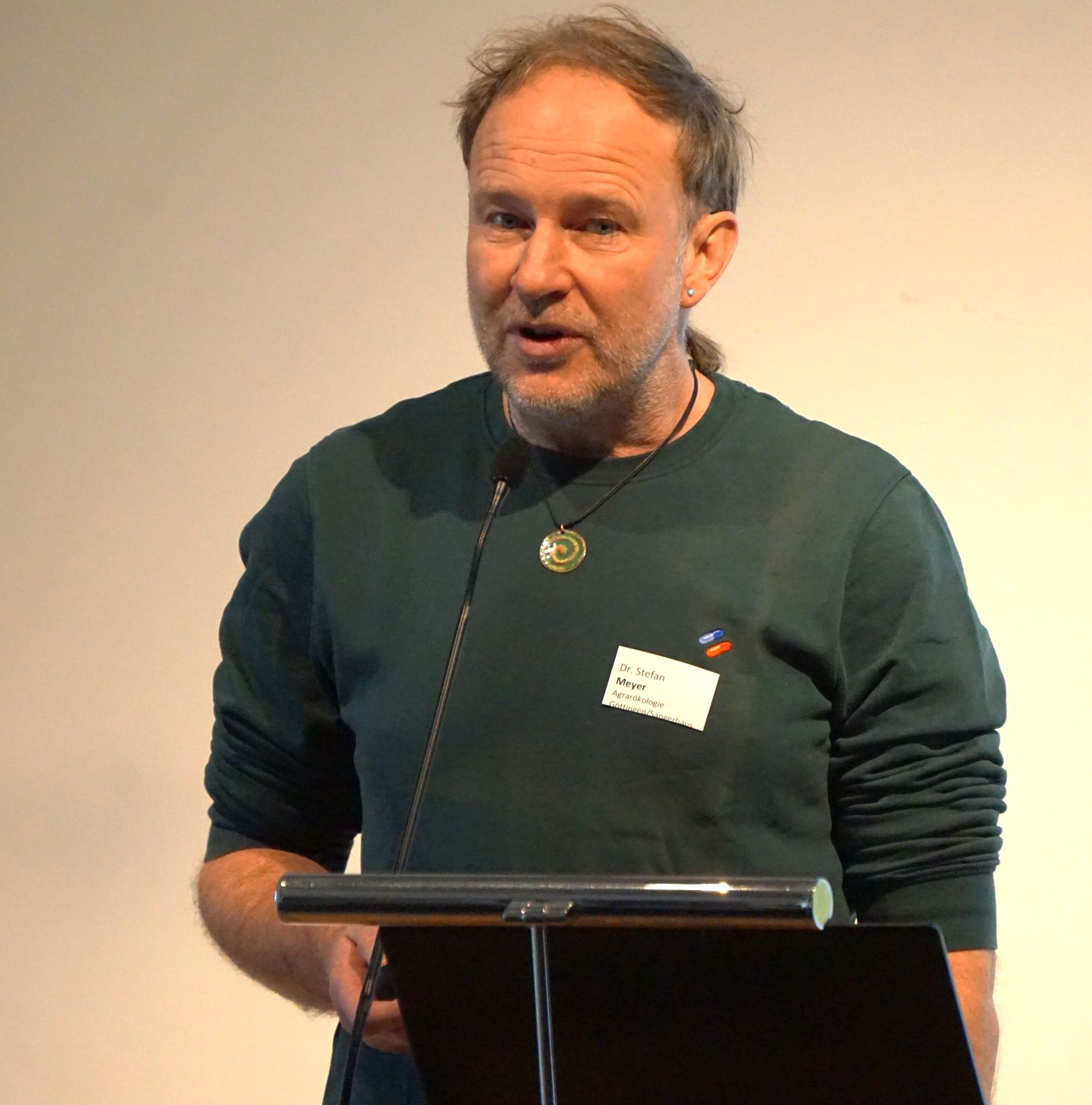 Stefan Meyer, Wartaweil 7.11.25